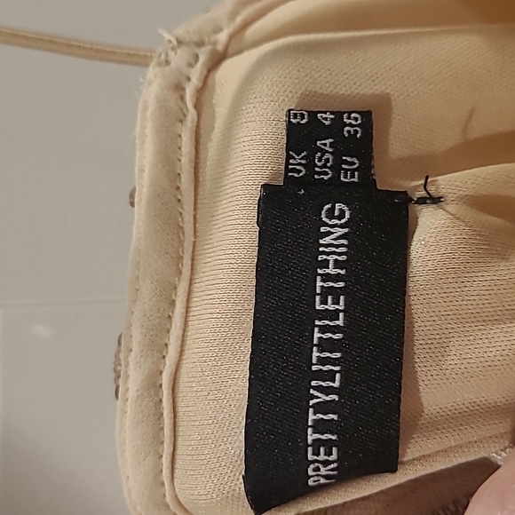 Pretty Little Thing sparkle dress. Size 4 - Picture 4 of 5